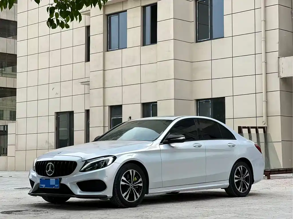 Mercedes-Benz C-Class 2018 — фото 1