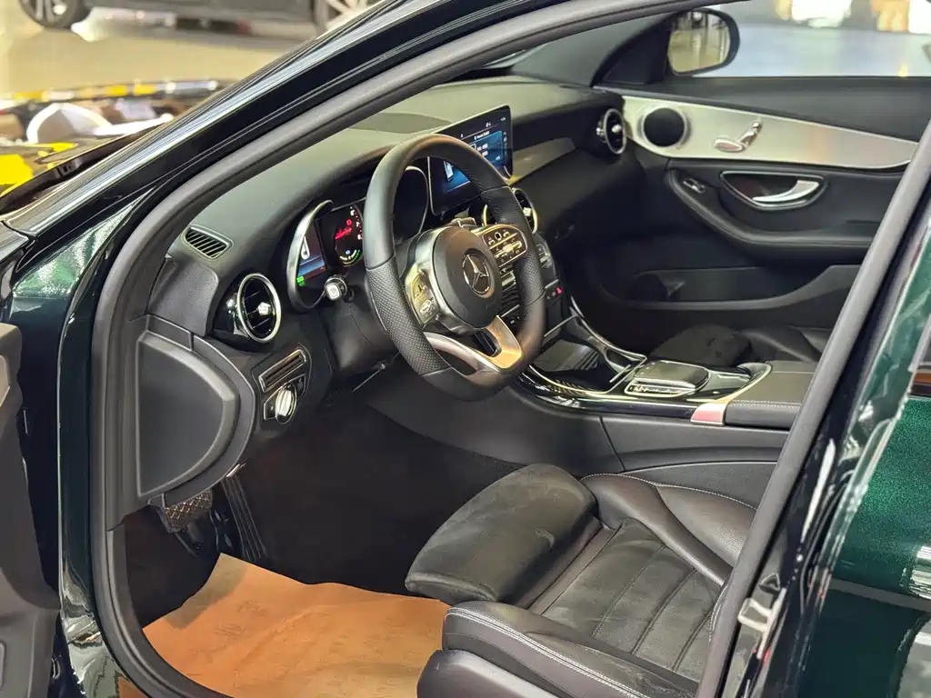 Mercedes-Benz C-Class 2019 — фото 11