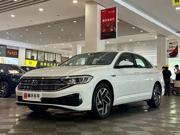 Volkswagen Sagitar 2024