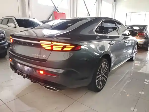 Geely Xingrui 2022