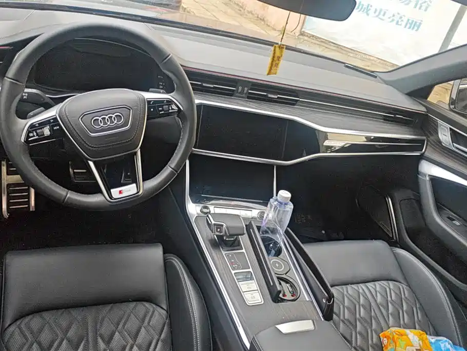 Audi A6L 2026 — фото 12