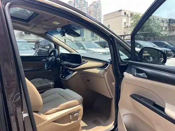 Buick GL8 2020