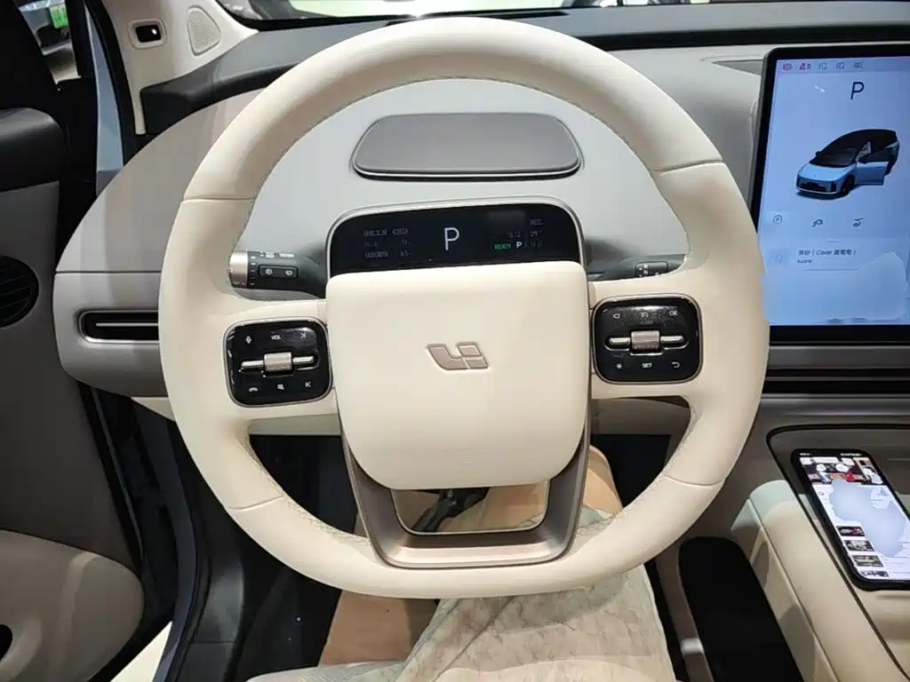 Li Auto i8 2025