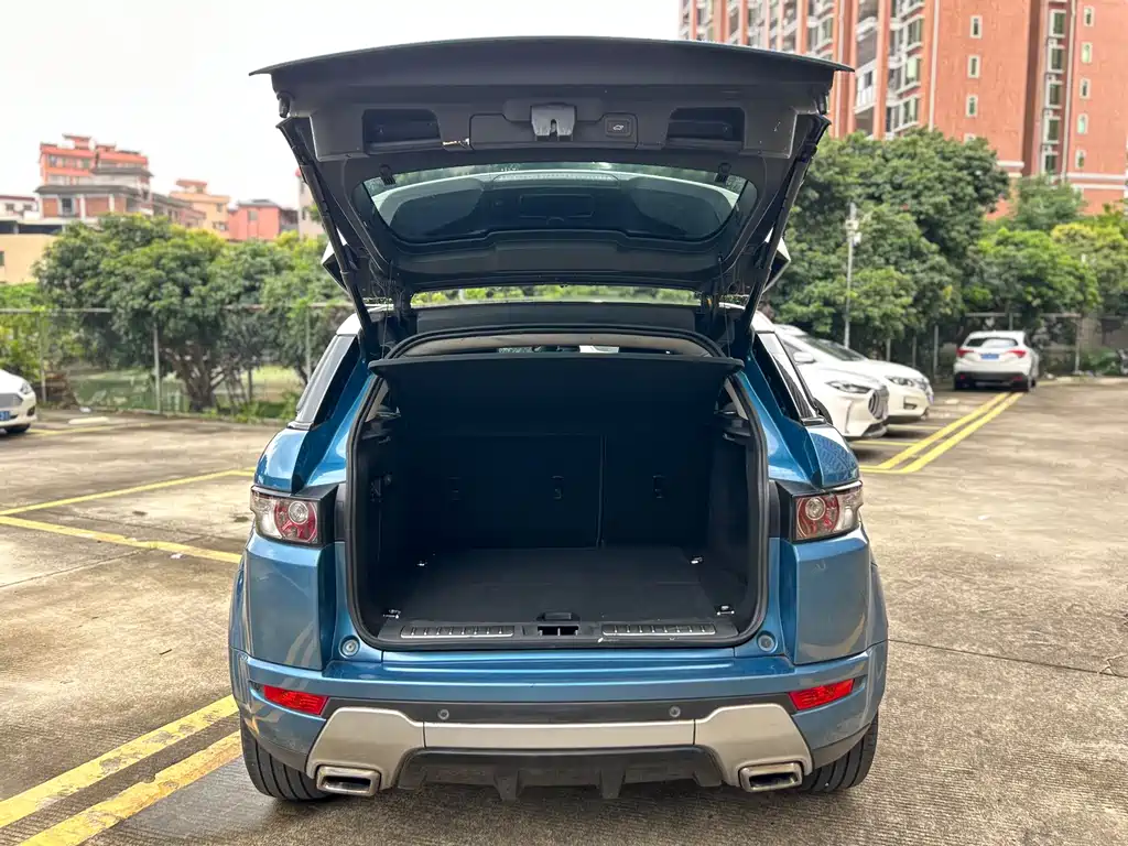 Land Rover Evoque 2013 — фото 41