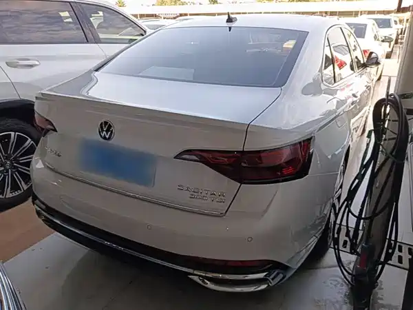 Volkswagen Sagitar 2023