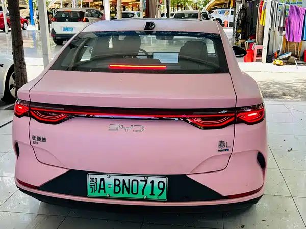 BYD Qin L 2025
