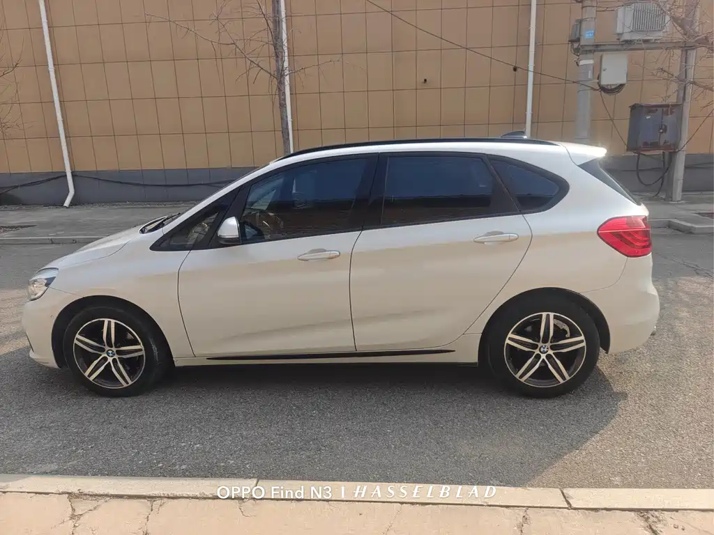 BMW 2 Series Active Tourer 2015 — фото 8