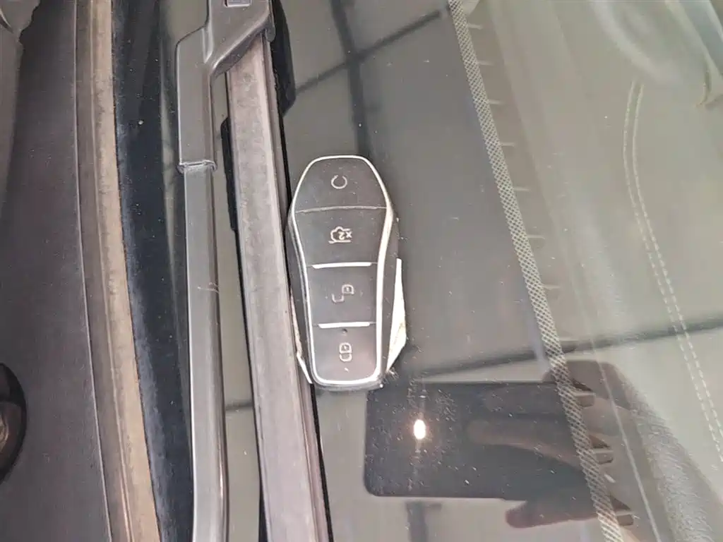 BYD Qin PLUS 2023 — фото 9