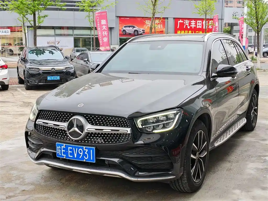 Mercedes-Benz GLC 2021 — фото 1