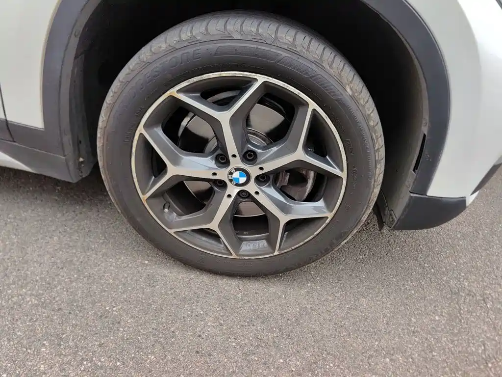 BMW X1 2017 — фото 18
