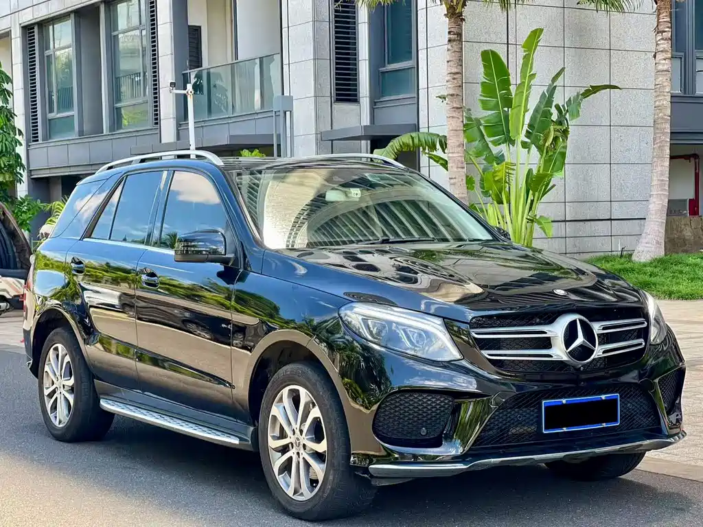 Mercedes-Benz GLE 2017 — фото 3