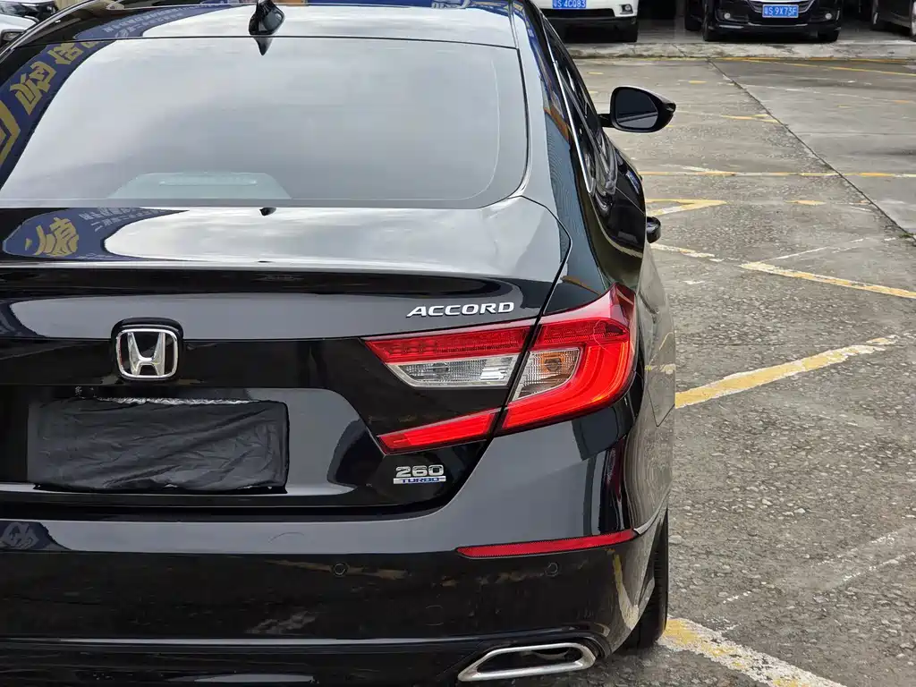 Honda Accord 2020 — фото 20