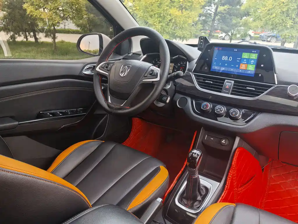 Baojun 310 2017