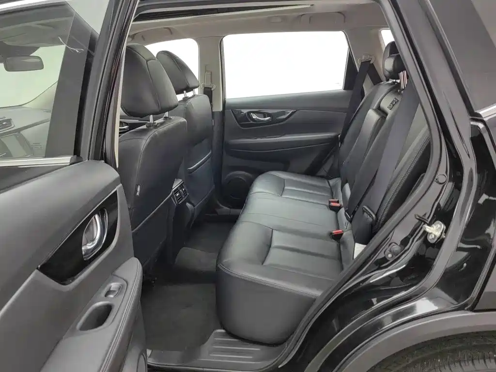 Nissan X-Trail 2020 — фото 15