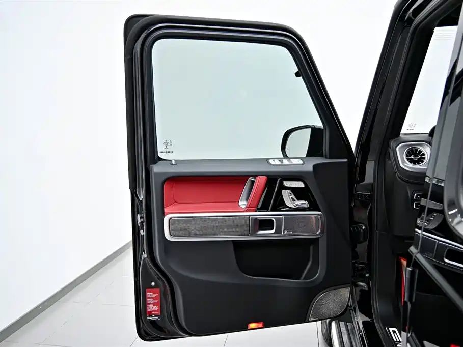 Mercedes-Benz G-Class 2023 — фото 20