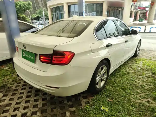 BMW 3 Series 2013