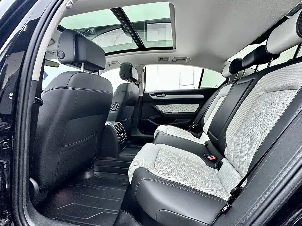 Volkswagen Magotan 2023