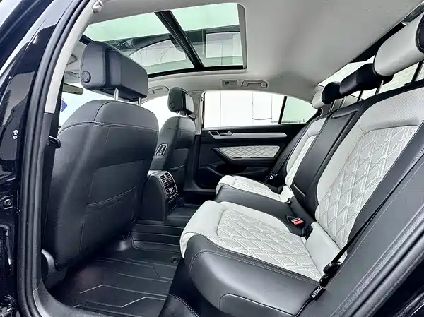 Volkswagen Magotan 2023