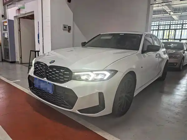 BMW 3 Series 2024