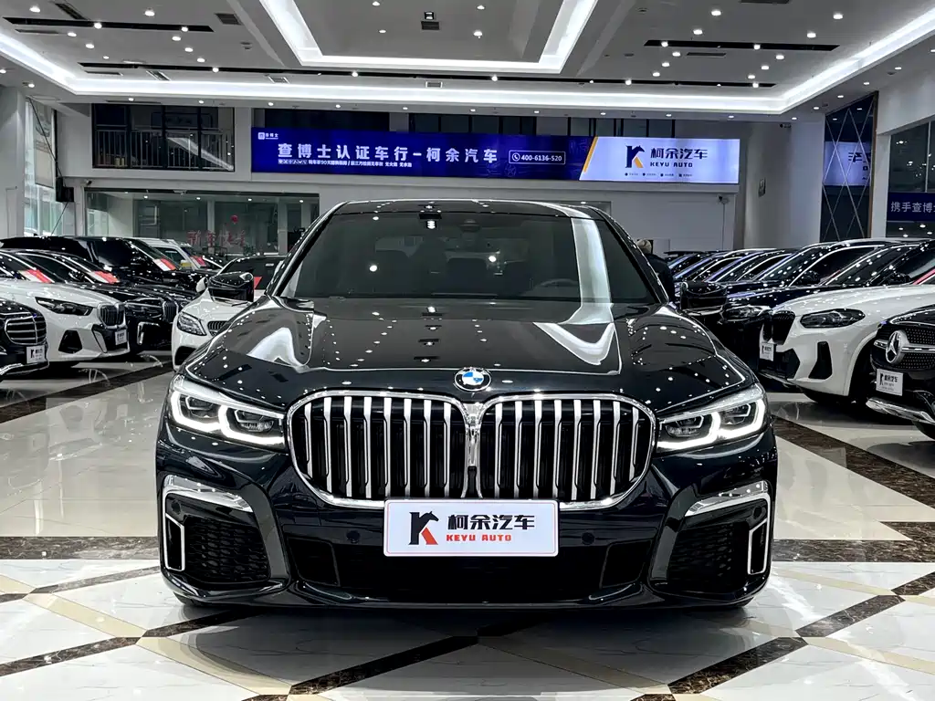 BMW 7 Series 2019 — фото 3