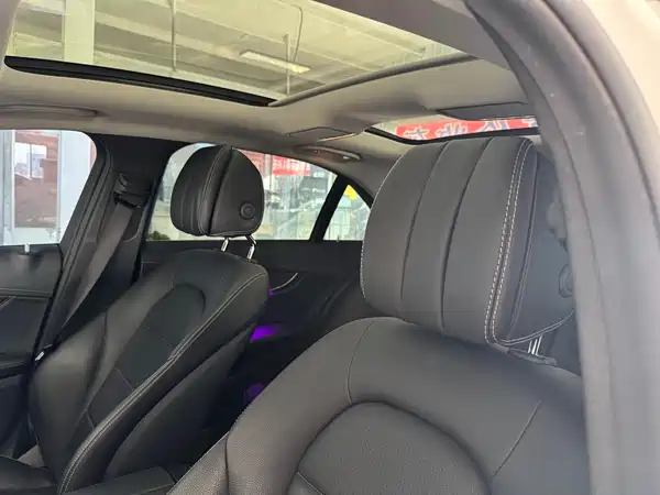 Mercedes-Benz C-Class 2019