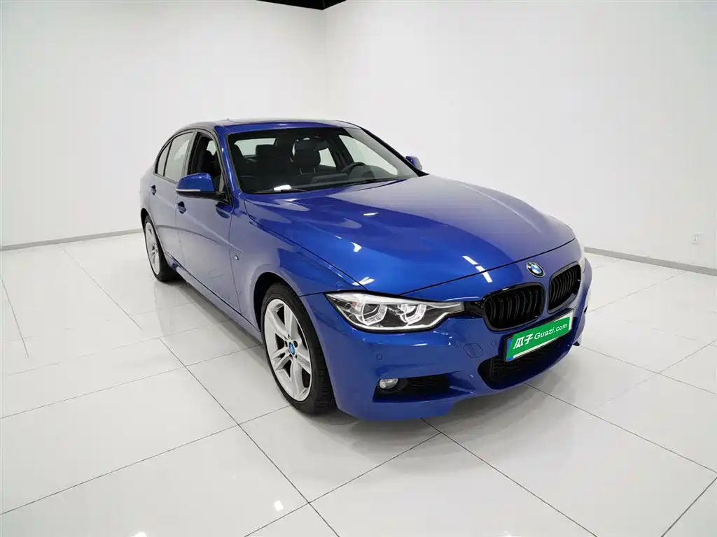 BMW 3 Series 2018 — фото 4