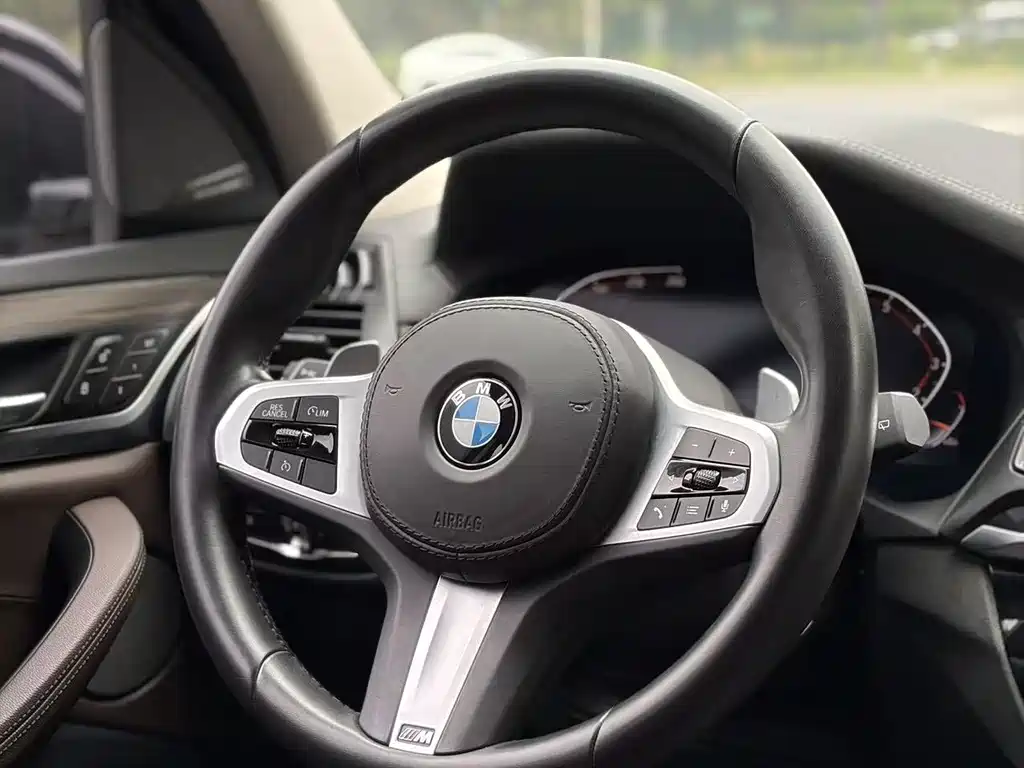 BMW X3 2020 — фото 9