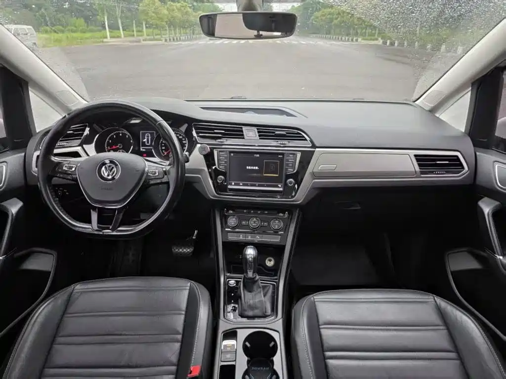 Volkswagen Touran 2019