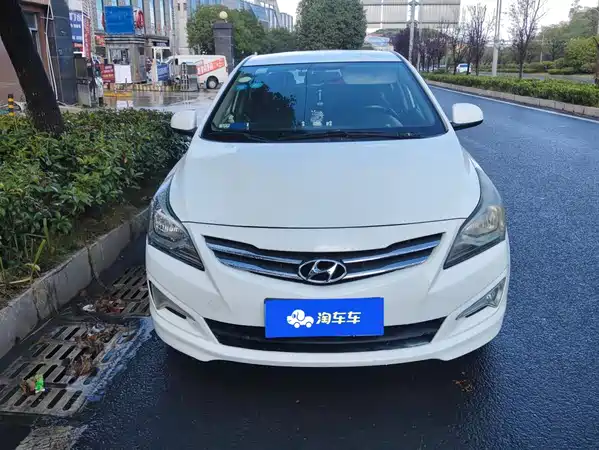 Hyundai Accent 2016