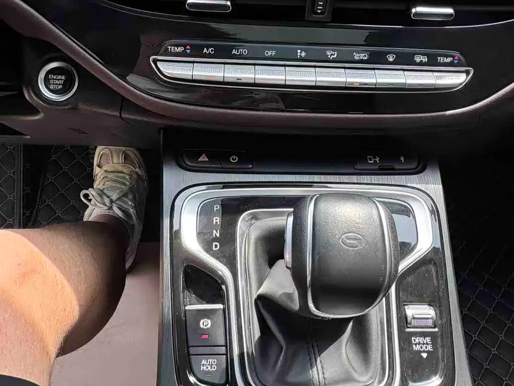 GAC Motor Trumpchi M6 2022 — фото 14