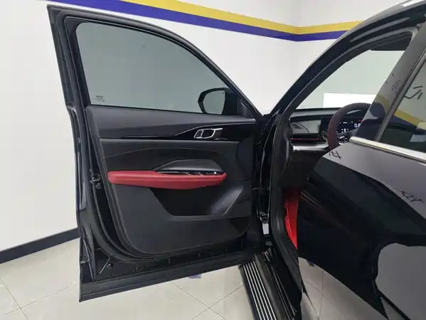 Changan Auchan Z6 2024