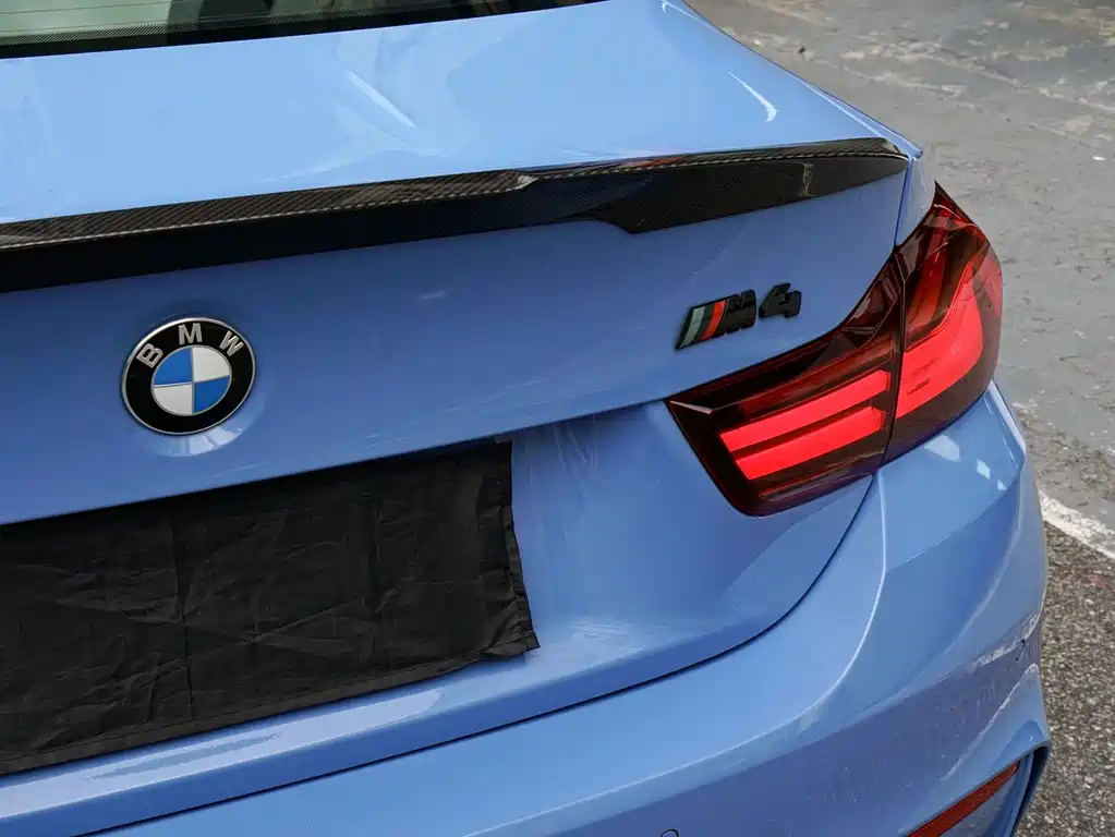 BMW M4 2017 — фото 15