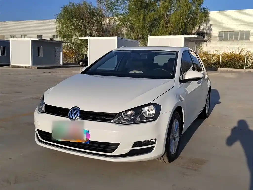 Volkswagen Golf 2017 — фото 1