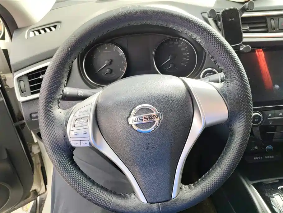 Nissan Qashqai 2017 — фото 15