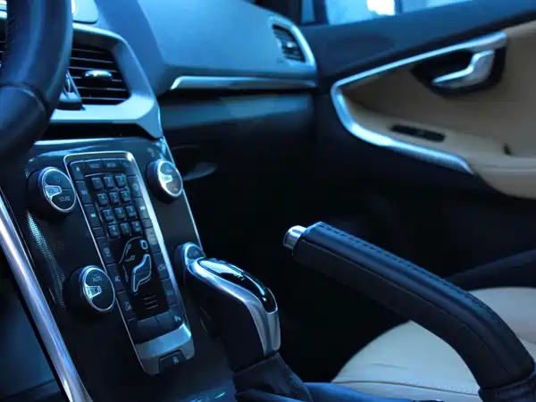 Volvo V40 2017