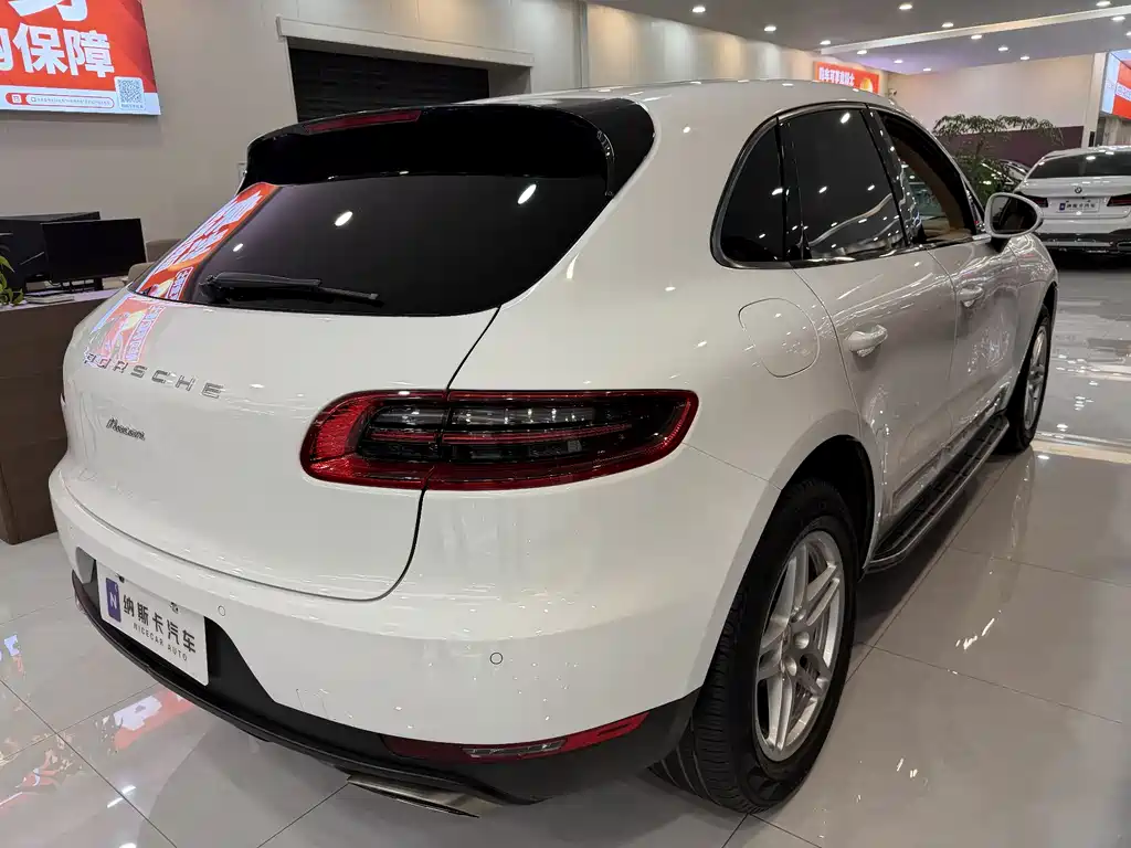Porsche Macan 2017 — фото 4