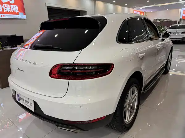 Porsche Macan 2017
