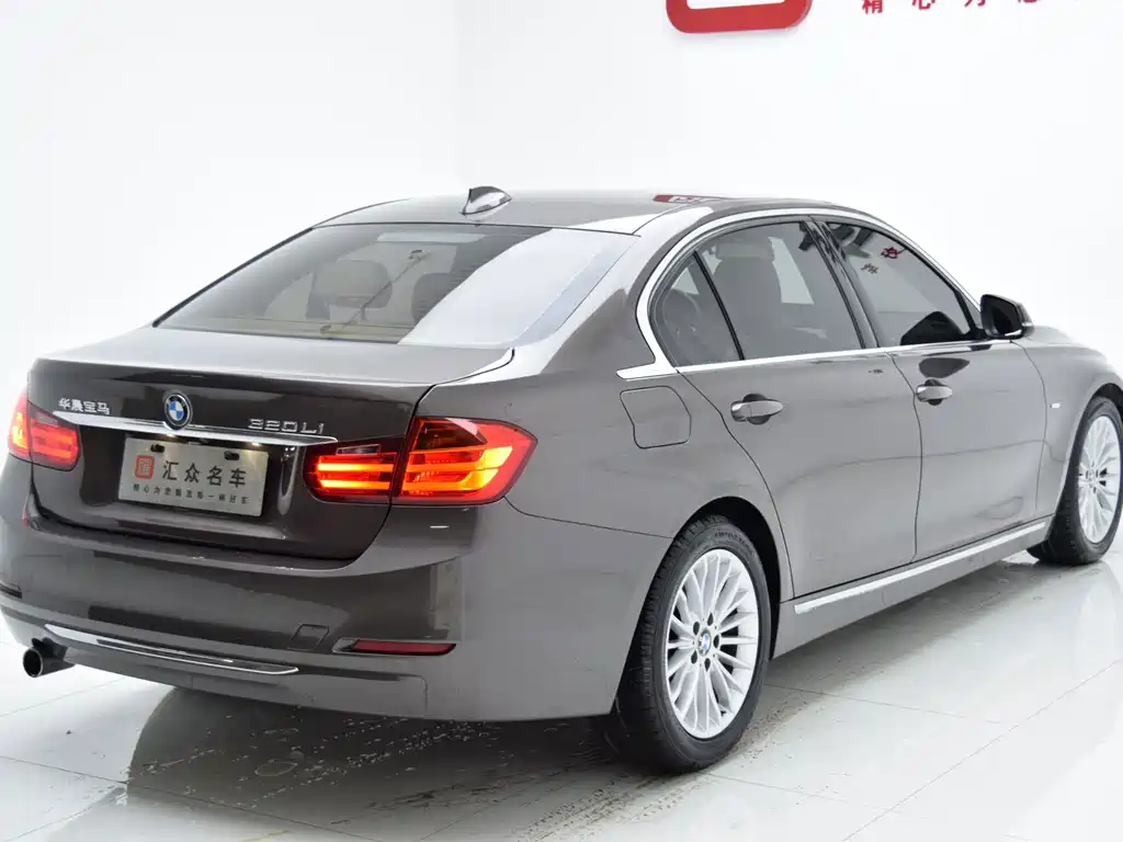 BMW 3 Series 2015 — фото 20