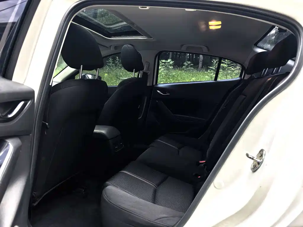 Mazda 3 Angkesela 2017