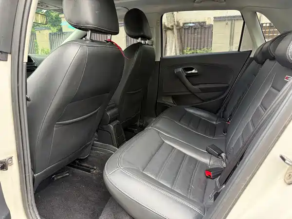 Volkswagen Polo 2014