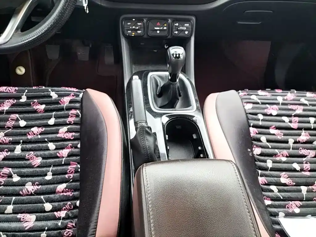 GAC Motor Trumpchi GS3 2019 — фото 14