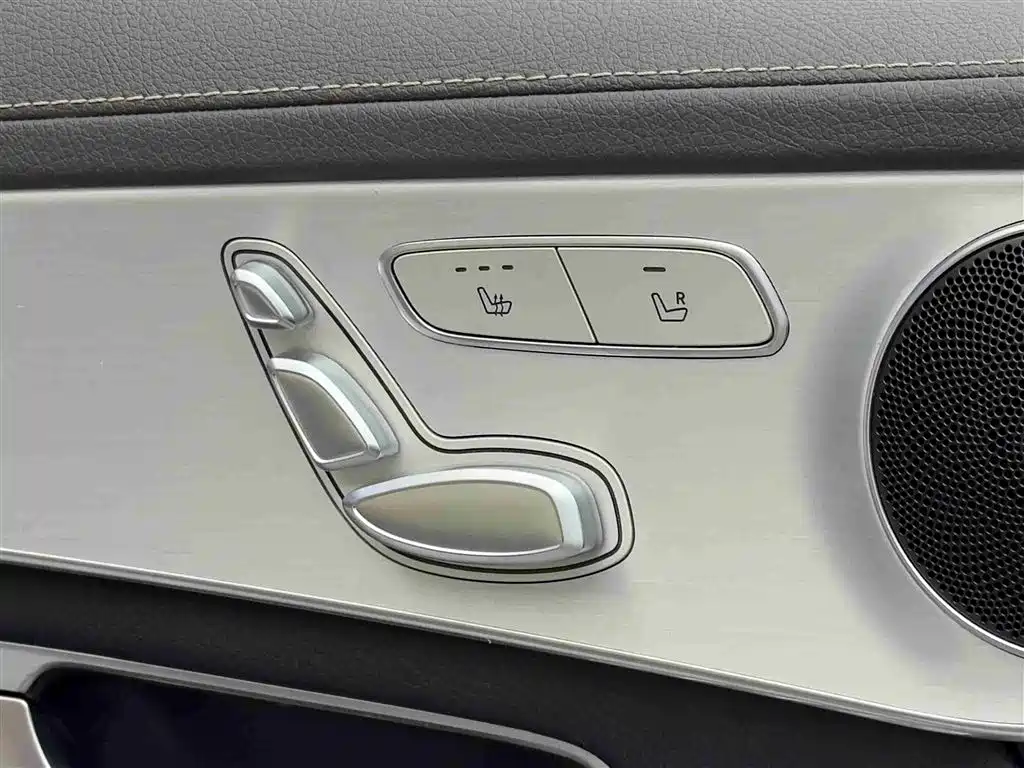 Mercedes-Benz GLC 2021 — фото 16