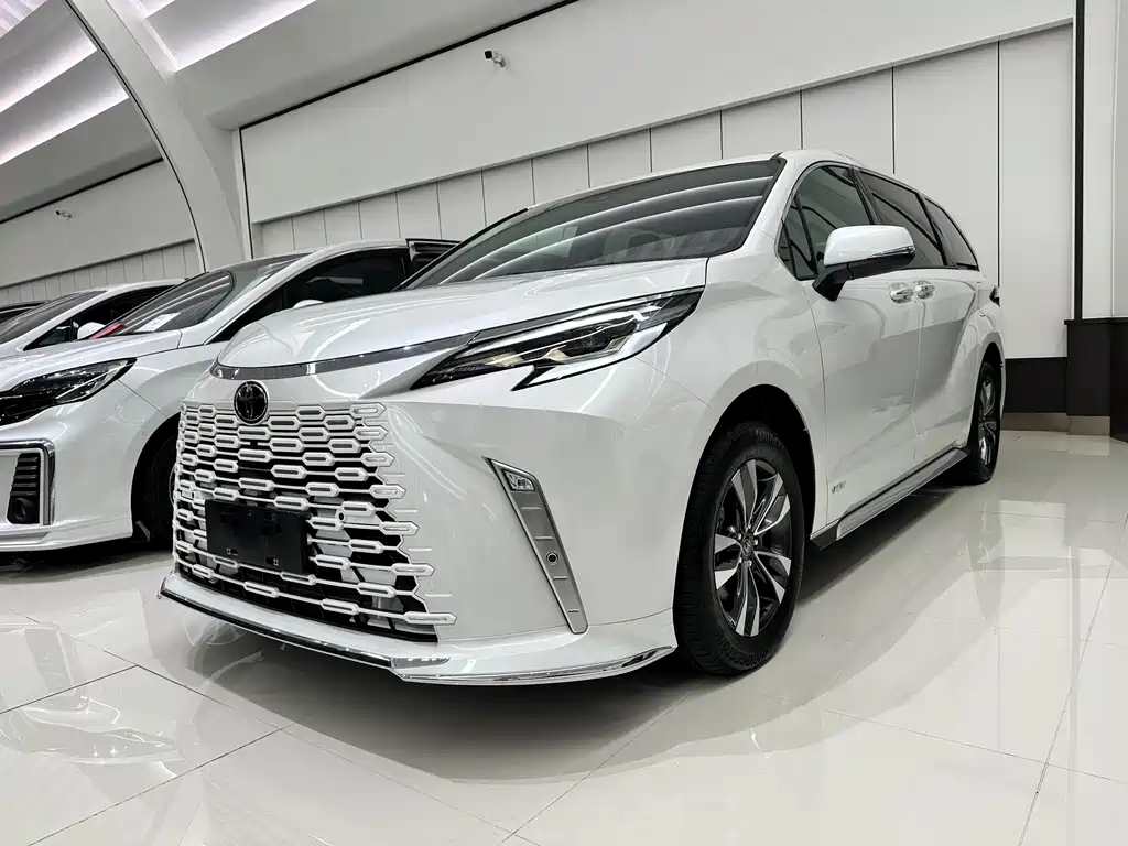 Toyota Granvia 2026