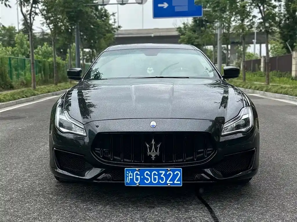 Maserati Quattroporte 2015