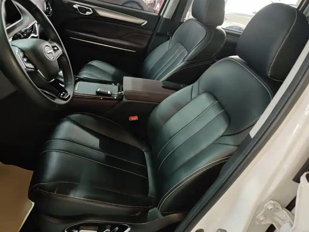 GAC Motor Trumpchi M6 2023 — фото 15
