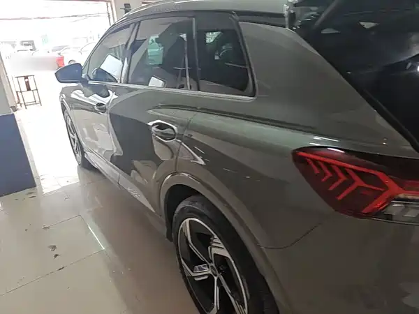 Audi Q4 E-Tron 2023