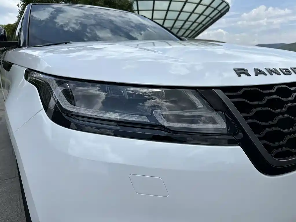 Land Rover Range Rover Velar 2019 — фото 24