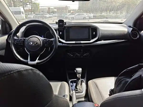 Kia KX1 2021
