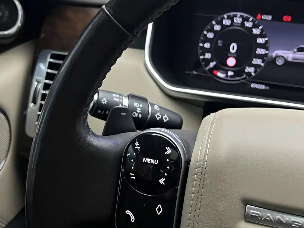 Land Rover Range Rover 2021 — фото 30