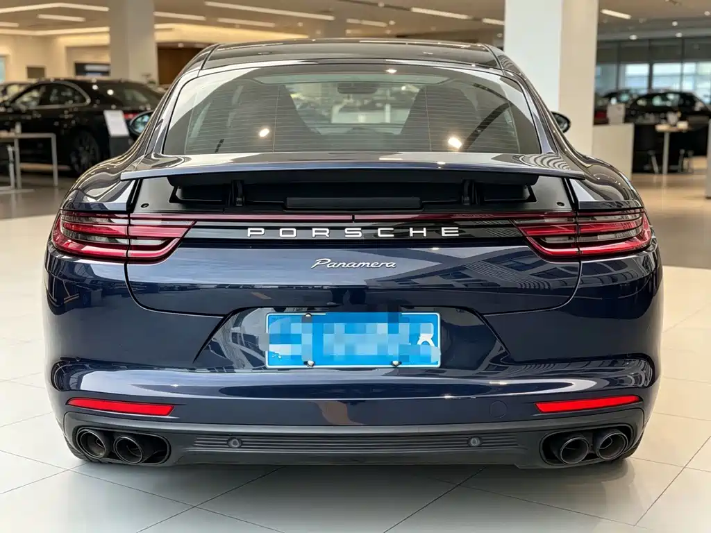 Porsche Panamera 2019 — фото 8